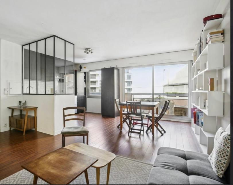 Paris : Appartement Familial Avec Parking Prive Clichy Esterno foto
