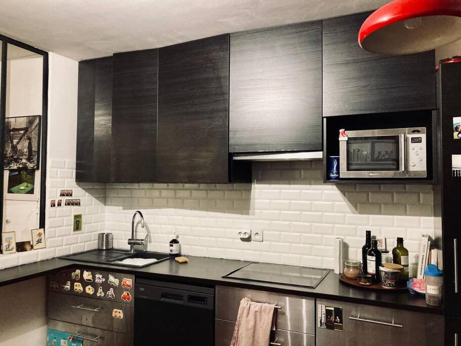 Paris : Appartement Familial Avec Parking Prive Clichy Esterno foto
