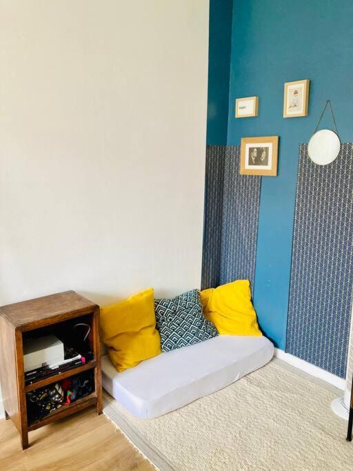 Paris : Appartement Familial Avec Parking Prive Clichy Esterno foto